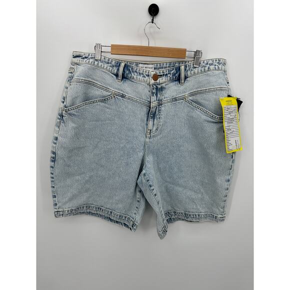 Lane Bryant Mid Rise Boyfriend Bermuda Shorts Women 18 NWT High Rise Straight - Picture 1 of 8